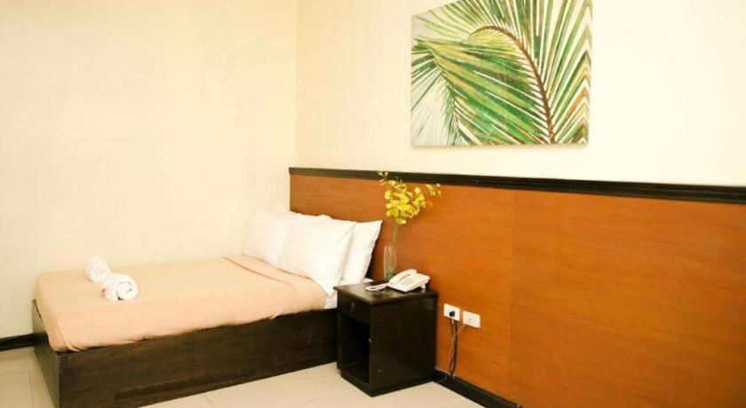Ati-Atihan Festival Hotel Kalibo Exterior foto